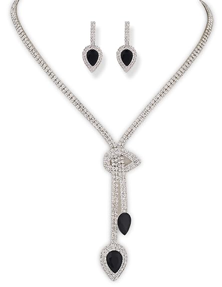 glamorous-crystal-diamond-necklace