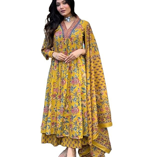 Women printed Anarkali kurta set