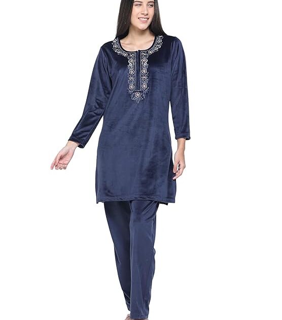 ALLURE BLUE Women Winter Pajama Set