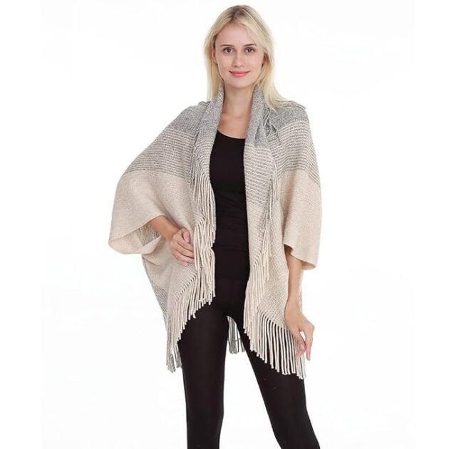 Chic winter poncho