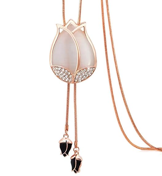 Shining Diva Crystal Pendant Necklace