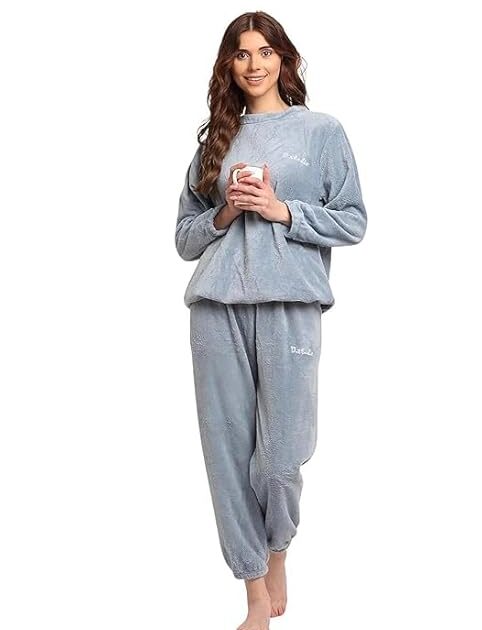 woolen night suit for women